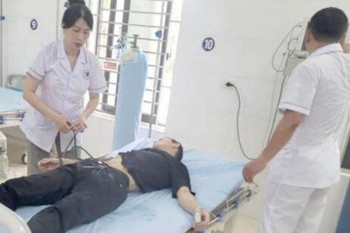 Nghĩ quẩn, nam thanh niên Hải Dương nhảy từ trên phà xuống sông tự tử