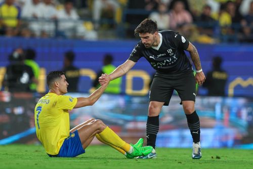 Ronaldo, Kante dọa được ai tại EURO?