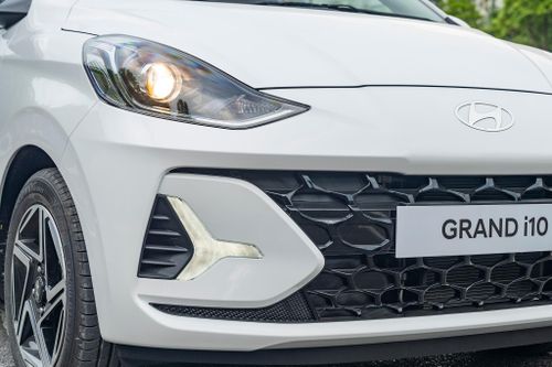 Hyundai Grand i10 quay lại ngôi đầu phân khúc xe cỡ A