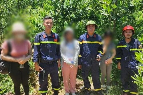 Cứu hộ kịp thời 3 nữ sinh viên Huế đi lạc tại núi Hòn Vượn