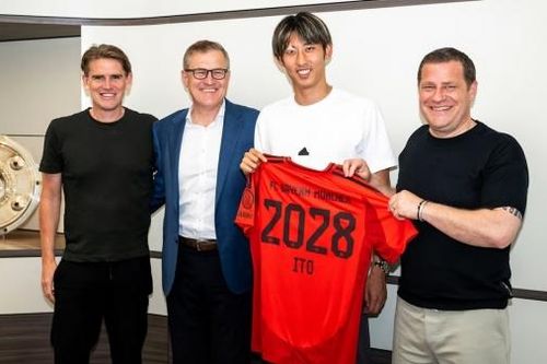 Tuyển thủ đa năng Nhật Bản gia nhập Bayern Munich