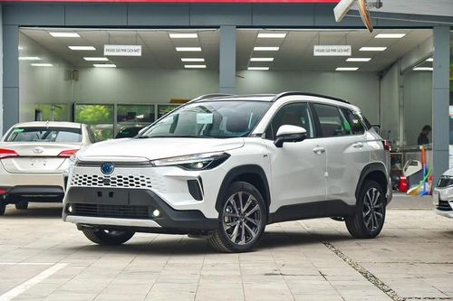 Top 5 xe đa dụng cỡ nhỏ bán chạy nhất tháng 5/2024: Toyota Corolla Cross vươn lên dẫn đầu