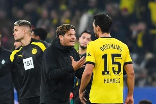 Ẩu đả với Hummels, HLV Dortmund quyết định từ chức