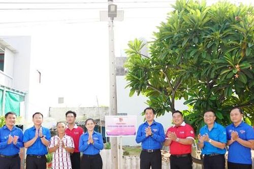 Khởi động Chiến dịch Kỳ nghỉ hồng cấp Trung ương trên đảo tiền tiêu Phú Quý