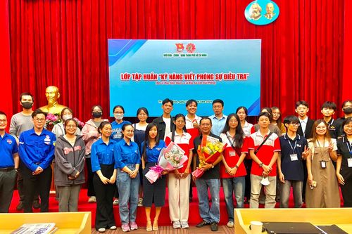 Kỹ năng viết phóng sự điều tra: 'Phải bảo vệ được mình mới bảo vệ được lẽ phải'
