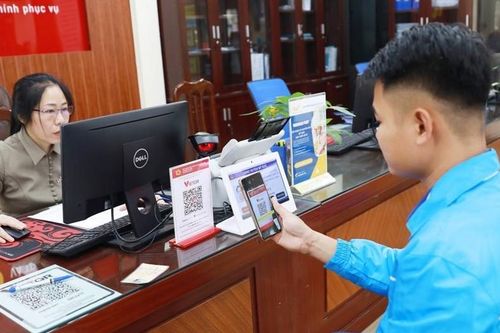 Nghị quyết '0 đồng' thúc đẩy dịch vụ công trực tuyến