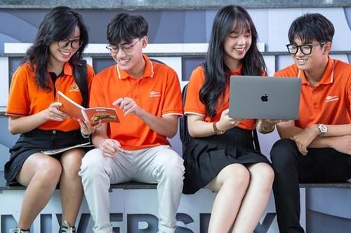 Nộp hồ sơ học bạ sớm, thí sinh giảm áp lực chạy đua vào ngành học 'hot'