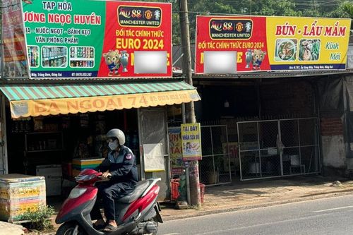 Trang web cá cược 'núp bóng' biển hiệu quảng cáo tràn lan ở Đồng Nai