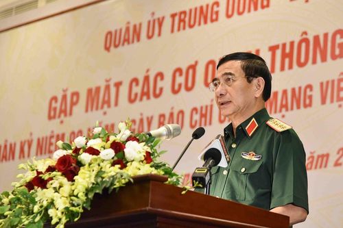 Báo chí đồng hành cùng Quân đội bảo vệ Tổ quốc
