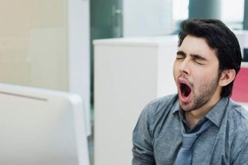 Trật khớp hàm sau một lần… ngáp to