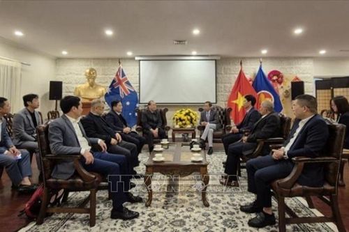Nâng cao hiệu quả công tác cộng đồng người Việt Nam tại Australia