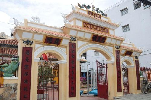 Dấu xưa ở hiện tại