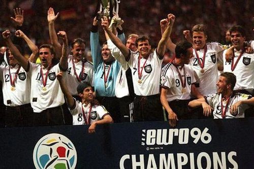 Ký ức Euro 1996: Tuyển Đức hoàn tất hat-trick vô địch Euro