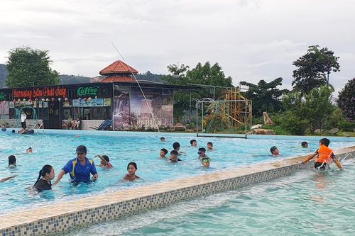 Ia Ly phát động toàn dân tập luyện môn bơi phòng-chống đuối nước