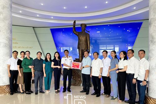 Trao đổi kinh nghiệm công tác tuyên giáo và tuyên truyền biển đảo