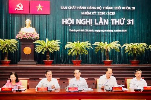 Kinh tế Thành phố Hồ Chí Minh có nhiều chuyển biến tích cực