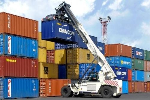 Giá cước vận chuyển container giao ngay sẽ tiếp tục neo cao đến cuối năm