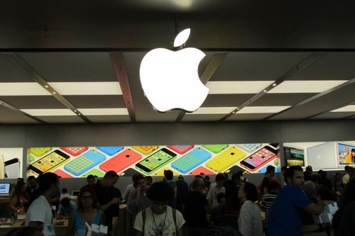 Apple trở thành công ty giá trị nhất thế giới