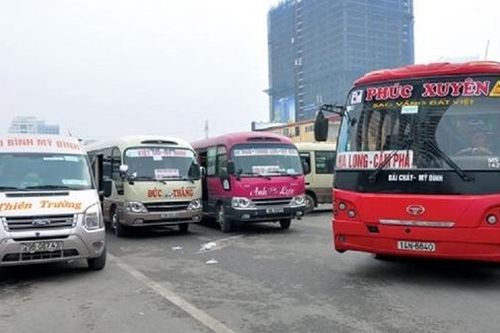 Hà Nội: Các chuyên gia bàn giải pháp ứng xử với xe hợp đồng