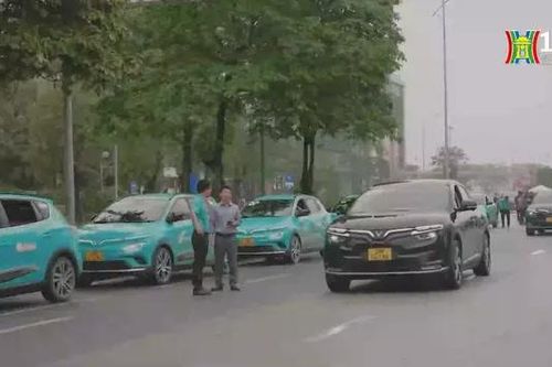 Hỗ trợ doanh nghiệp kinh doanh taxi chuyển đổi sang xe điện