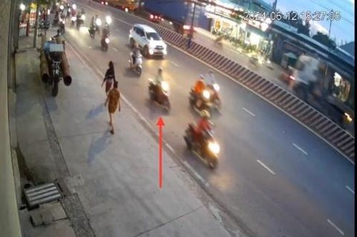 Truy tìm chiếc xe Vision liên quan vụ nhân viên y tế bị xe ba gác cán tử vong