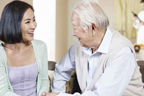 Có 4 điều tuyệt đối không than vãn với với con mà cha mẹ già cần nhớ
