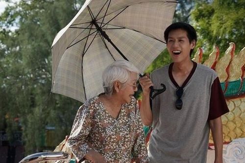 Những câu thoại bình dị nhưng chạm đến trái tim trong 'Gia Tài Của Ngoại'