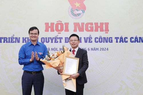 Nhà báo Phùng Công Sưởng được bổ nhiệm làm Tổng Biên tập Báo Tiền Phong