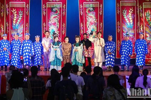 Ra mắt chuỗi chương trình tìm hiểu về nghệ thuật hát bội