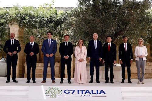 Hội nghị thượng đỉnh G7 bàn nhiều vấn đề cấp bách