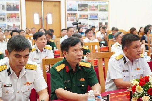 Giáo dục quốc phòng và an ninh là bảo vệ Tổ quốc từ sớm, từ xa
