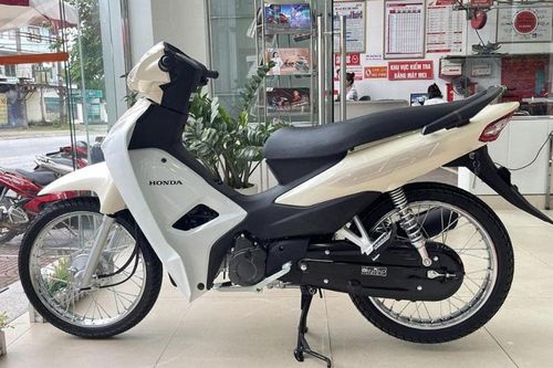 Giá xe Honda Wave Alpha 110 tháng 6/2024 giảm cực mạnh, rẻ như 'bèo', áp đảo Yamaha Sirius