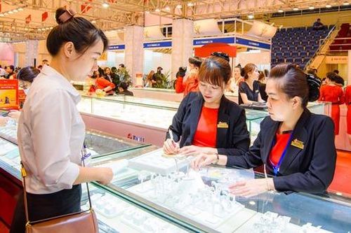 Từ 15/6, mua bán vàng phải có hóa đơn: Người dân ủng hộ nhưng lo ngại lộ thông tin cá nhân