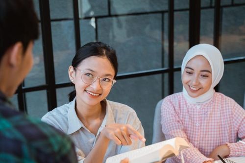 Để tránh ảnh hưởng sức khỏe tâm thần, Indonesia thí điểm tuần làm việc 4 ngày