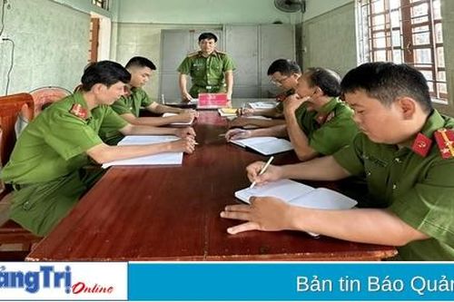 Trưởng công an xã hết mình với công việc