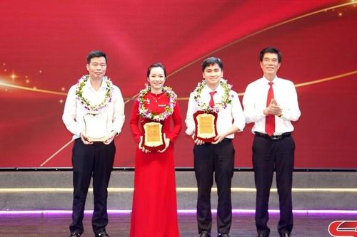 Bế mạc Hội thi 'Cán bộ Agribank Sơn La tài năng – thanh lịch' năm 2024