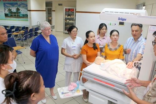 Hồi sức nhi sơ sinh tại phòng sinh