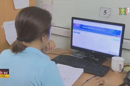 Gần 6 triệu cuộc gọi đến tổng đài 111