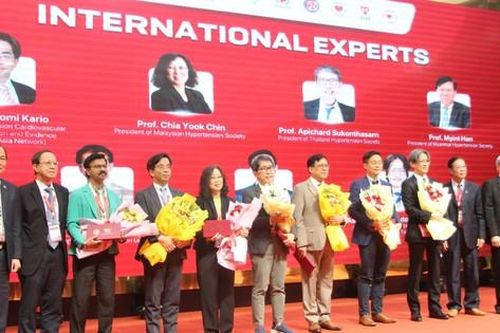Chuyên gia hàng đầu châu Á đến Cần Thơ bàn tăng huyết áp với bệnh lý tim mạch