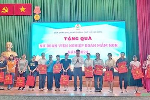 TP Hồ Chí Minh: Bồi dưỡng nghiệp vụ cho nữ đoàn viên nghiệp đoàn mầm non