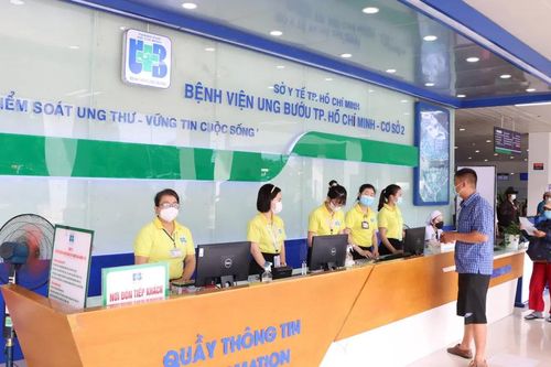 Đơn giản hóa thủ tục hành chính tại TPHCM: Đột phá từ trường học, bệnh viện