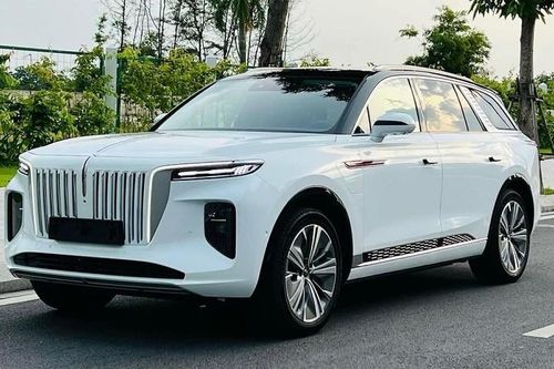 Cập nhật bảng giá xe hãng Hongqi mới nhất tháng 6/2024