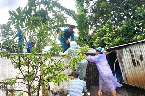 Kiên Giang: Lốc xoáy làm nhiều tàu cá bị chìm, 1 người tử vong