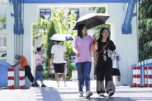 Trung Quốc gia hạn cảnh báo vàng về nắng nóng