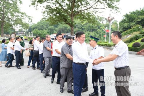 Đoàn đại biểu của Thường trực HĐND tỉnh kết thúc thành công chuyến thăm, làm việc tại Quảng Tây và một số địa phương của Trung Quốc