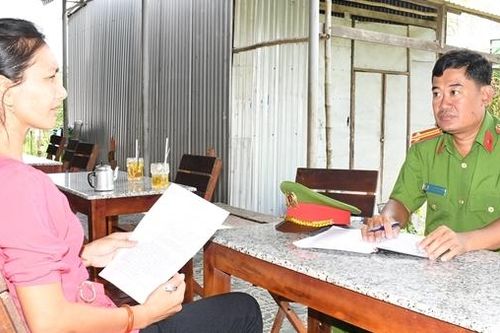 Trưởng Công an xã bám sát địa bàn, tận tình phục vụ nhân dân