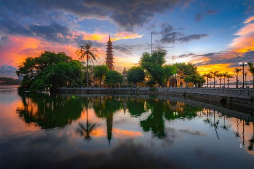 Việt Nam lọt top 10 điểm đến nhất định phải ghé thăm ở Đông Á