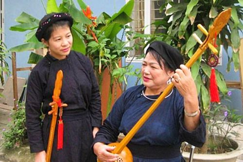 Người truyền lửa hát Then