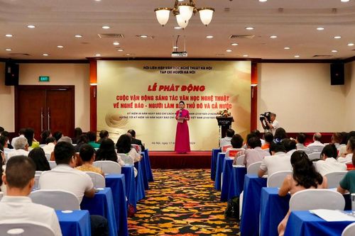 Tôn vinh nghề báo bằng các tác phẩm văn học nghệ thuật