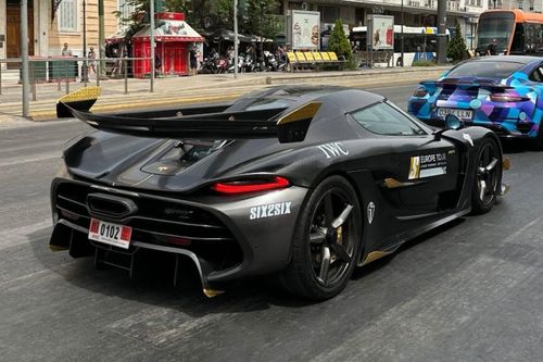 Toàn bộ siêu xe Koenigsegg Jesko được yêu cầu dừng sử dụng